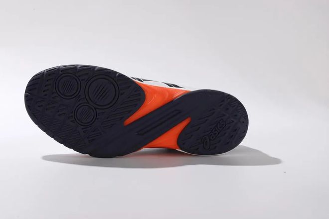 ASICS 极光PB测评：性能与颜值兼具的战靴必一运动·(B